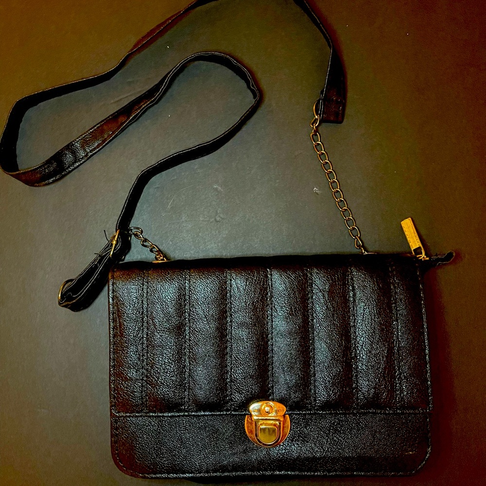 Classic Black Crossbody Bag with Gold-Tone Hardware